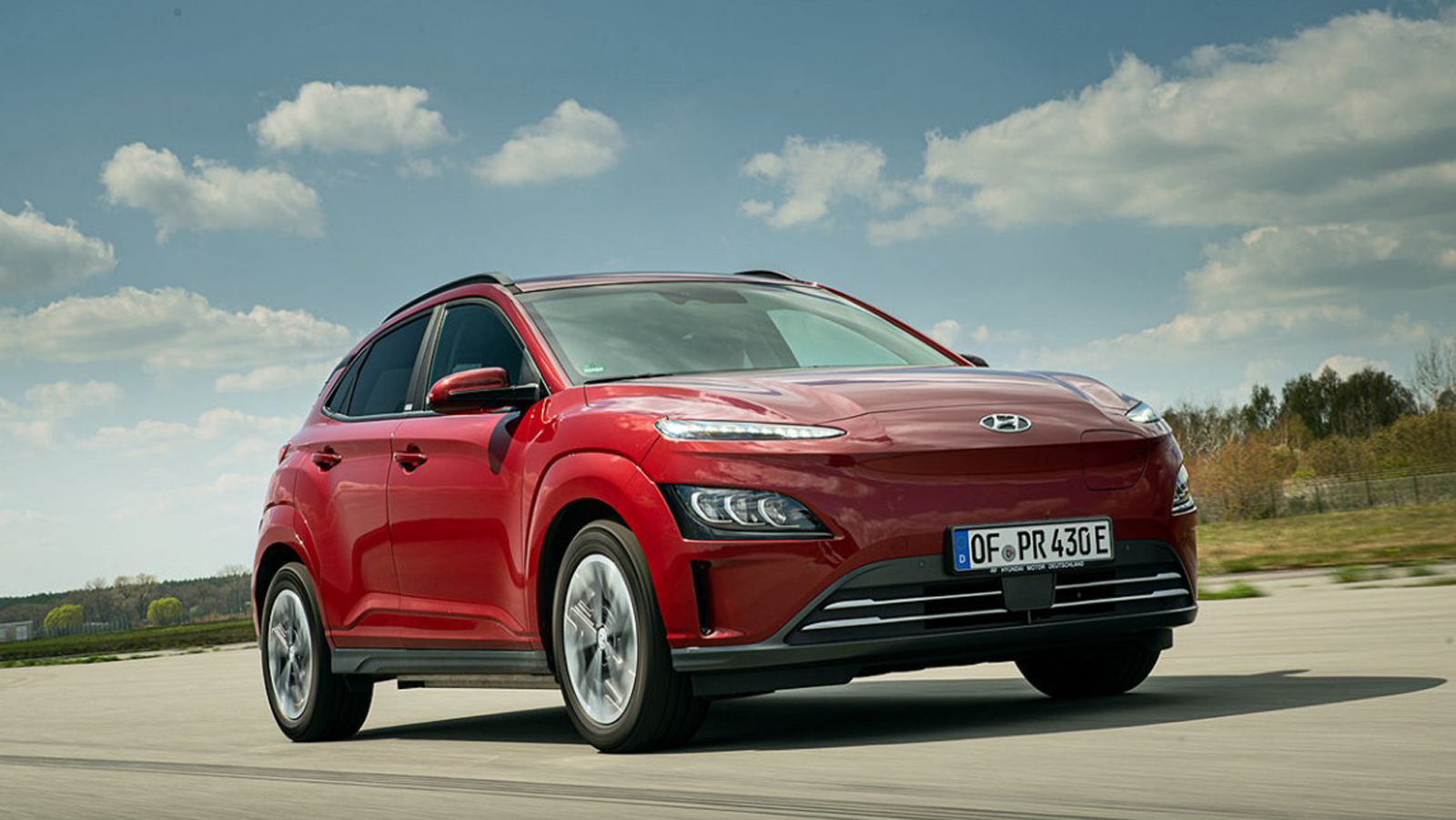 To Hyundai Kona Electric αφήνει πίσω Tesla, ΒΜW και VW